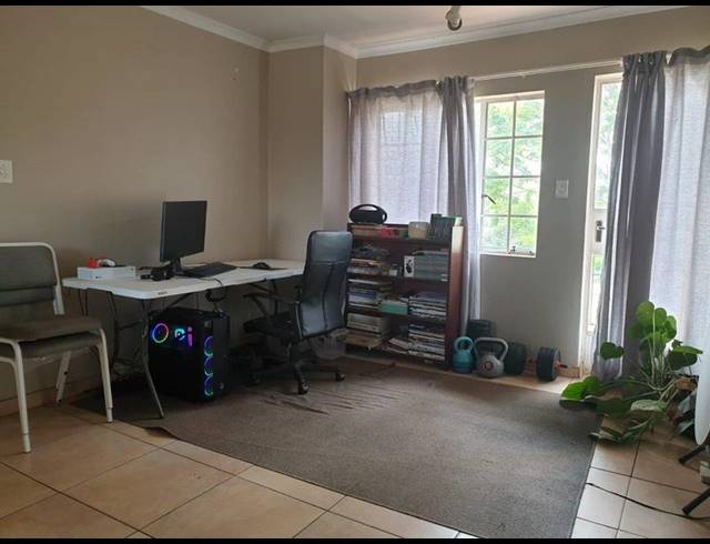 1 BEDROOM APARTMENT FOR SALE IN RIETVALLEIRAND